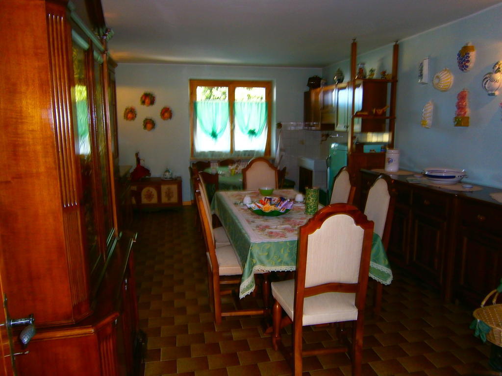 B&B Carmen Biondani Пескантина Екстериор снимка