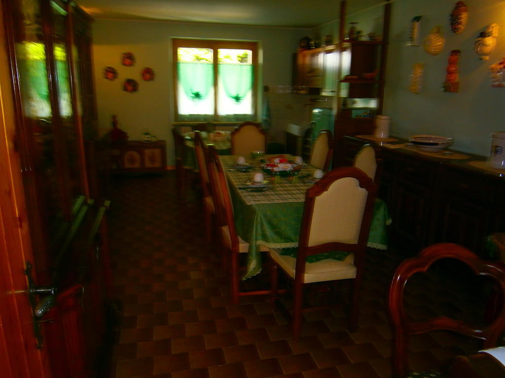 B&B Carmen Biondani Пескантина Екстериор снимка